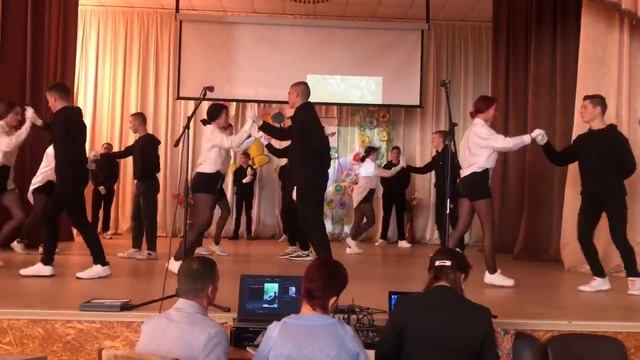 танец до дня учителя смотреть онлайн
