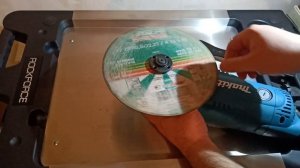 БЕЗ усилий снимаем  диск на болгарке.Суперфланец Makita 122444-5 для ушм 230мм под шпиндель m14.