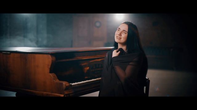 Инна Вальтер - Глупая молодость - Новые видеоклипы смотреть онлайн