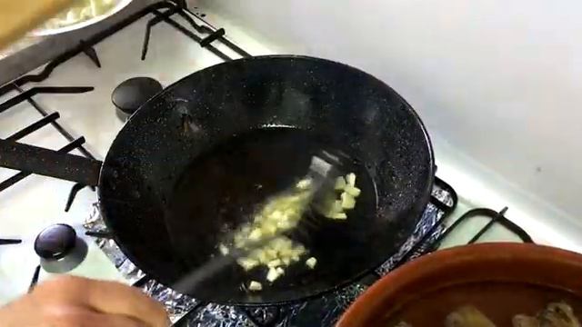 Alcachofas En Salsa