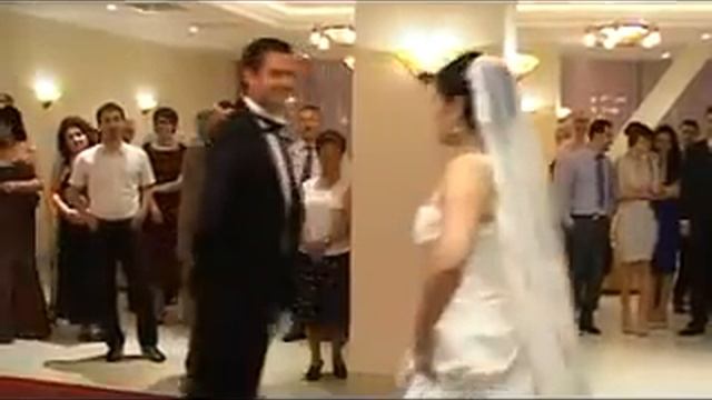 vals nunta Roxana si Cristi 29.05.2010 смотреть онлайн