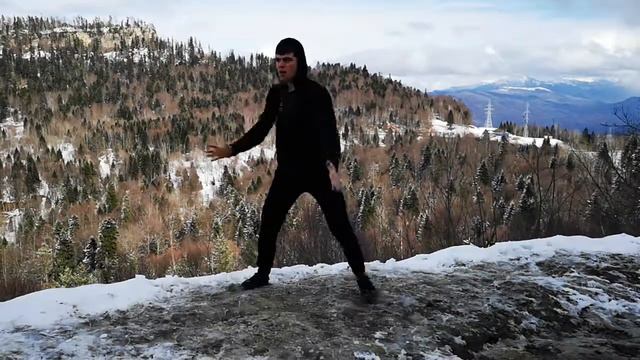 Очень красивая лезгинка лаго_наги от Вано Петросян