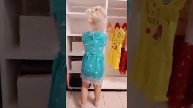 Шкаф стеллаж Монтессори смотреть онлайн