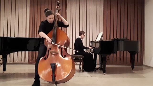 Контрабас - Э.Амиров "Элегия", К.Димитреску "Крестьянский танец" смотреть онлайн