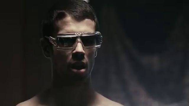 RocknRolla || Black Strobe - I am a Man смотреть онлайн