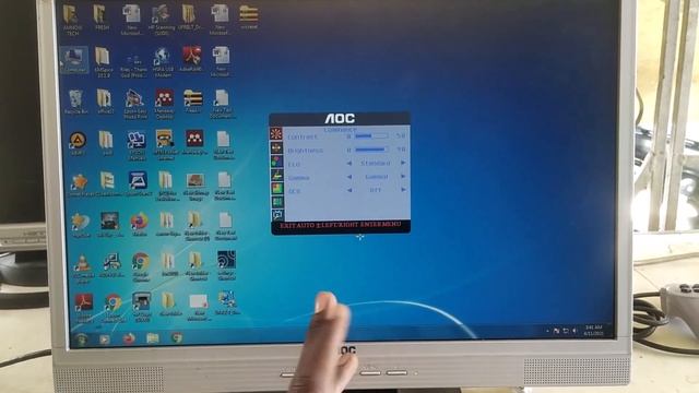HOW TO UNLOCK AOC 916Vwa OSD LOCKED, Monitor settings Locked смотреть онлайн