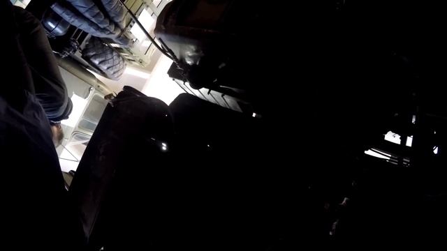 VLOG:в шкуре автослесаря или "А че крутить то!!!". смотреть онлайн