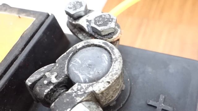 Como Instalar Altavoces de Casa en el Coche | Equipo de Musica Casero смотреть онлайн