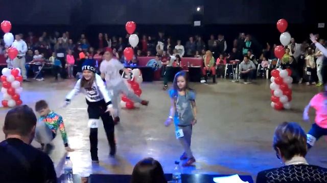 Changli Eva, Changli Sofi hip-hop solo juvinale beginners Dance School Soul & Pride смотреть онлайн