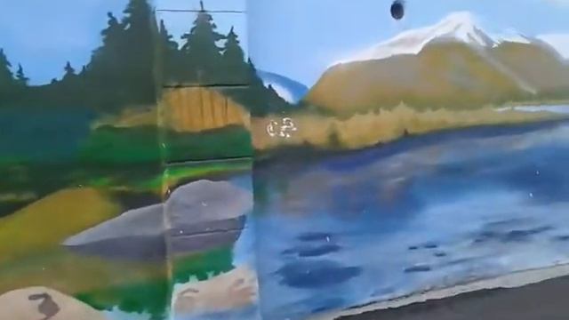 Красивый рисунок на заборе в щукино, природа. 1 смотреть онлайн