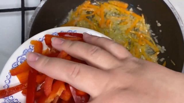 ЛАПША УДОН С Креветками И Овощами В Соусе Терияки смотреть онлайн