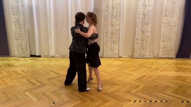 Tango Dance After Class Review - Enrique Rodriguez смотреть онлайн