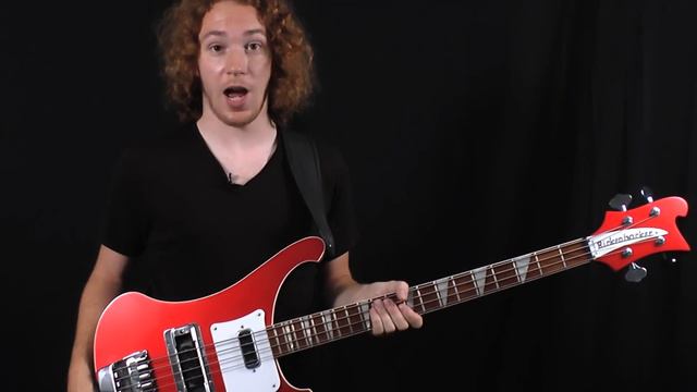 Electro-Harmonix Bass Clone Chorus Pedal смотреть онлайн