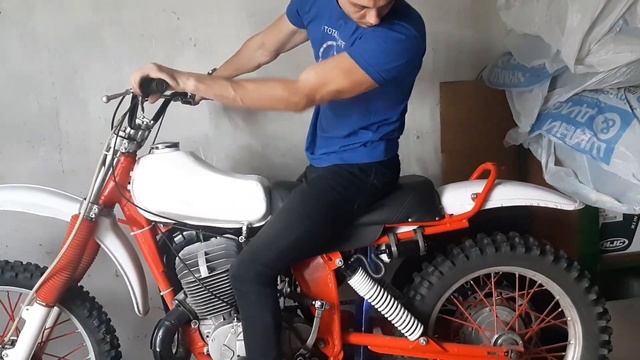 Задние амортизаторы ИЖ ПС К16.Ищем причину неправильной работы смотреть онлайн