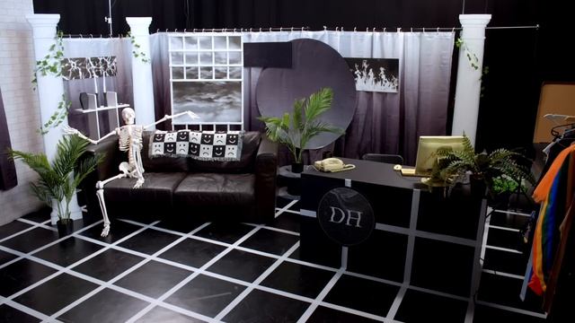 Viewers Pick Dan's Outfits смотреть онлайн