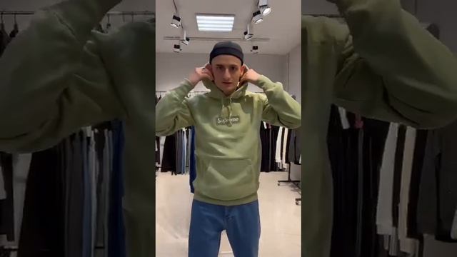 Мужская одежда Кофта SUPREME смотреть онлайн