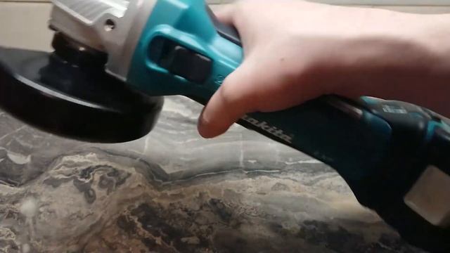 Обзор Makita DGA452, или почему DGA504 - говно? смотреть онлайн