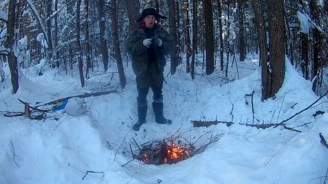 СТРОИТЕЛЬСТВО ДОМА СВОИМИ РУКАМИ В ЛЕСУ, ПРИРОДА | PARABALA смотреть онлайн