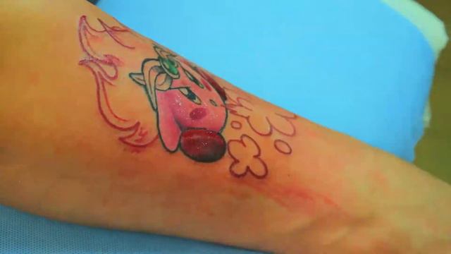 Kirby sesión de Manuel Pardo #manuelpardotattoo смотреть онлайн