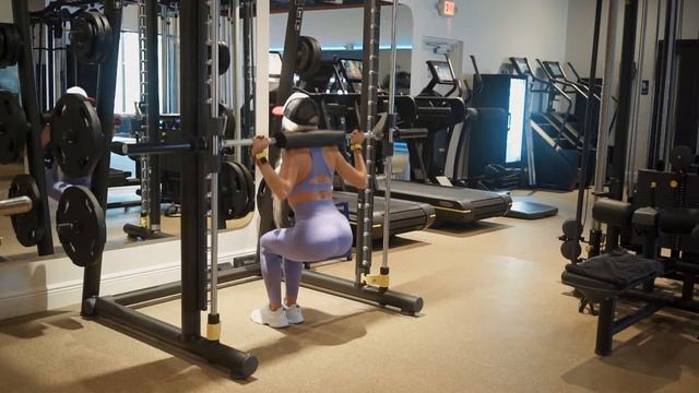 Squats narrow Smith machine | Приседания в Смите узкая постановка ног смотреть онлайн