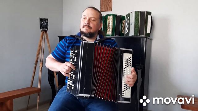 #Ой лопнув обруч#українськийнароднийтанець#баян# смотреть онлайн