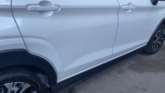 UNIT RELEASED | VELOZ V WHITE PEARL