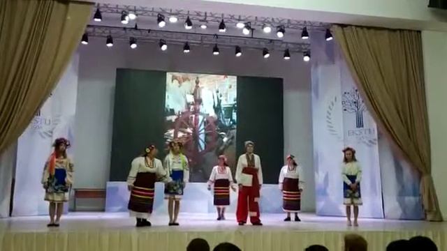 представление украинского костюма на фестивале музеев ВКО смотреть онлайн