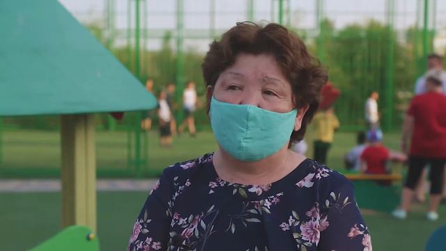 Первый полноценный сквер появился в жилом массиве Кирпичный смотреть онлайн