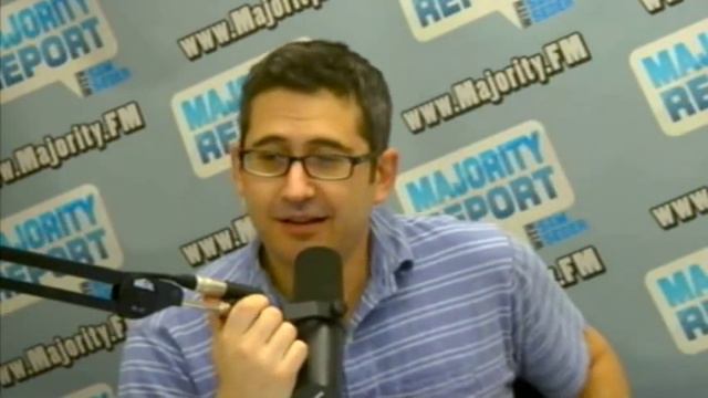 Pat Robertson: "Atheists are Miserable Grinches!" War on Christmas 2012 Begins! смотреть онлайн