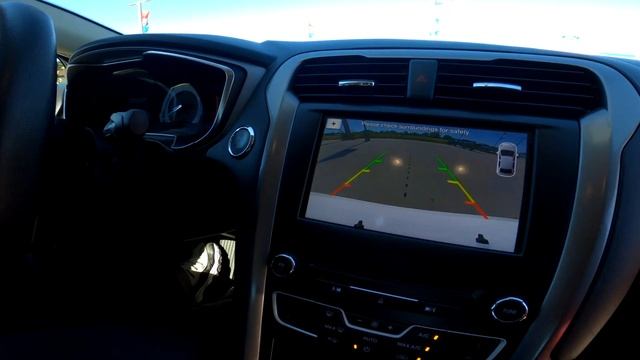2017 Ford Fusion SE Review смотреть онлайн