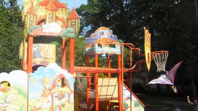 Сдаётся двушка рядом с метро Электросила смотреть онлайн