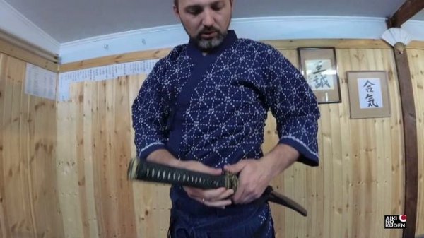 КАК НОСИТЬ КАТАНА    HOW TO WEAR KATANA