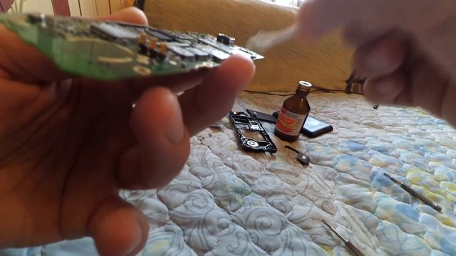 Восстановление телефона после воды в домашних условиях На примере Nokia 206!