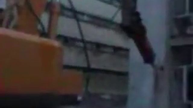 MTB 215 & HYUNDAI 290 LC7A YIKTAŞ YAPI TEKEL YIKIM PROJESİ