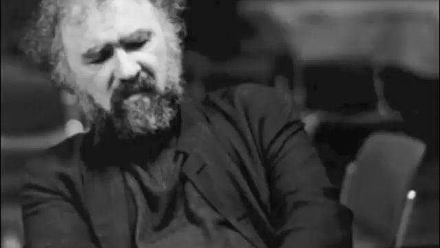 Brahms Romance in F major, Op. 118 No. 5 - Radu Lupu, pianist смотреть онлайн