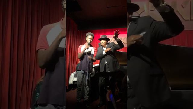 Errol singing with Jazz Great Allan Harris смотреть онлайн