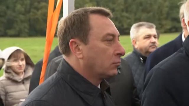 ЛУКАШЕНКО:ЗИМОЙ НУЖНО СИДЕТЬ И ДУМАТЬ КАК ЖИТЬ.ДОЛЖНА БЫТЬ ЖЕЛЕЗНАЯ ДИСЦИПЛИНА смотреть онлайн