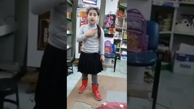 Учится хочу смотреть онлайн