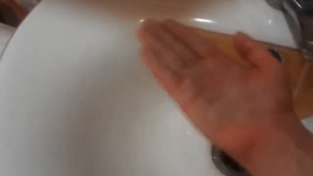 как сделать чтобы вас вода неделала мокрым смотреть онлайн