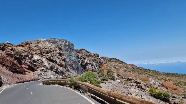 Roque de los Muchachos (La Palma - Canarias): carretera de acceso смотреть онлайн