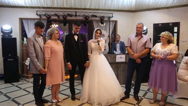 ЛУЧШИЕ СЛОВА МОЛОДЫХ ДЛЯ ИХ ГОСТЕЙ НА СВАДЬБЕ СМОТРЕТЬ ДО КОНЦА смотреть онлайн