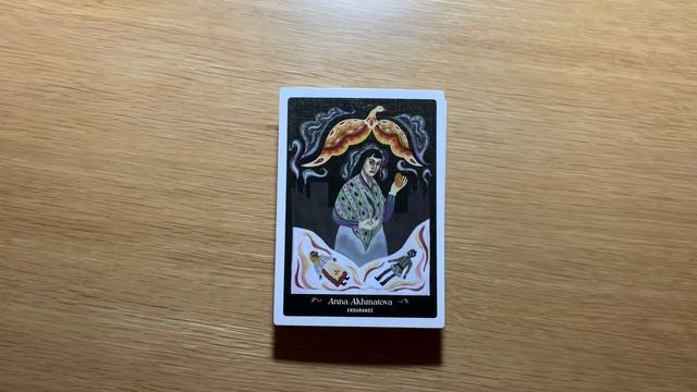 The Literary Witches Oracle | 神諭卡 смотреть онлайн