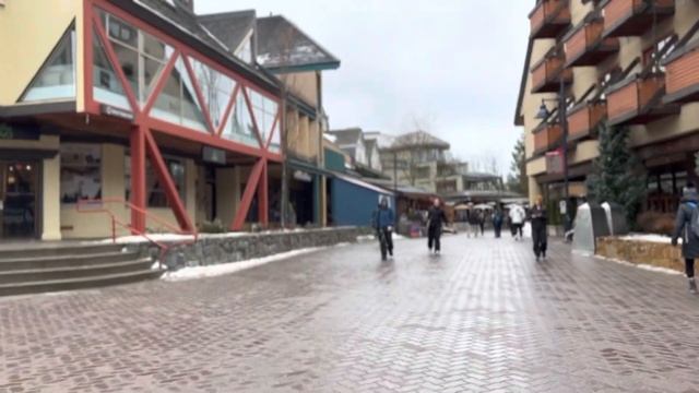 A Walk through Whistler Village, Whistler, BC CANADA смотреть онлайн