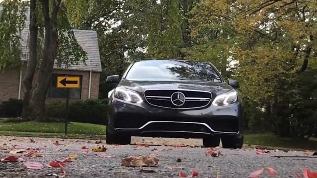 2015 Mercedes Benz E63 AMG 4Matic Sedan 2 смотреть онлайн