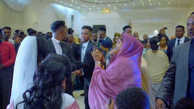 NAJMA NASHAAD - DEEQSAN ABDINASIR - ALI ZAKI - SAALAX SANAAG | BAH KU JECEL OFFICIAL MUSIC VIDEO смотреть онлайн