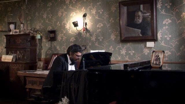 3. G. Sviridov, S. Yesenin. Oh, Motherland, a happy and inexhaustible hour. Dmitry Stepanovich .mp4