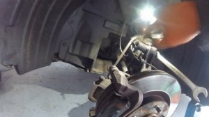 How to remove the front axle shaft Nissan Qashqai/Как снять передний полуось Nissan Qashqai