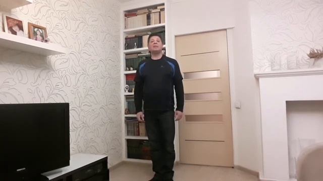 Народно-сценический танец. Комбинация с «присядкой» №5 смотреть онлайн