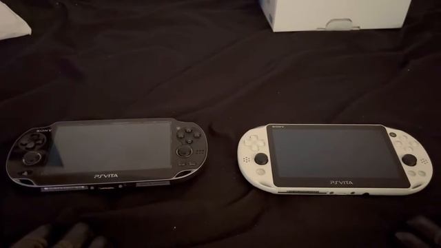 Minecraft PlayStation Vita Edition!! Unboxing