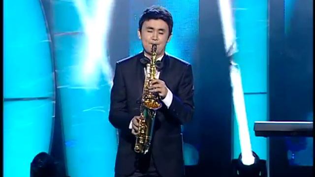 Ермек Меденов УЛТТЫК ШОУ Саксофон смотреть онлайн